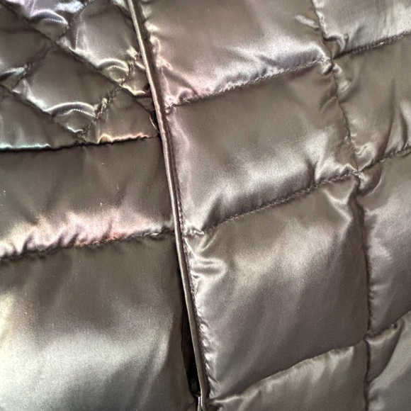 Laundry by Shelli Segal down puffer jacket - Picture 3 of 14